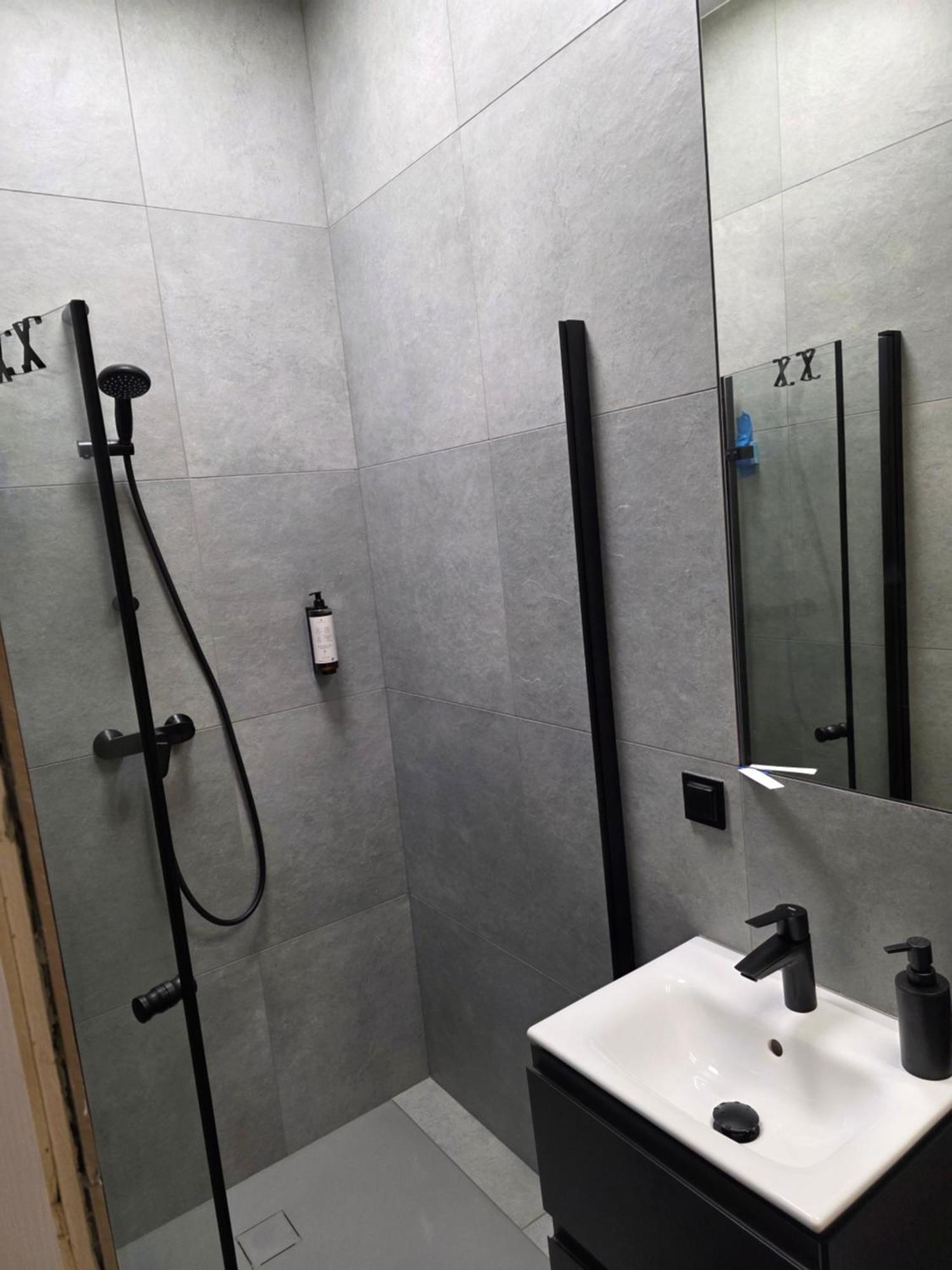 4b 45m2 Center Polwiejska 1st Floor Apartament Poznań