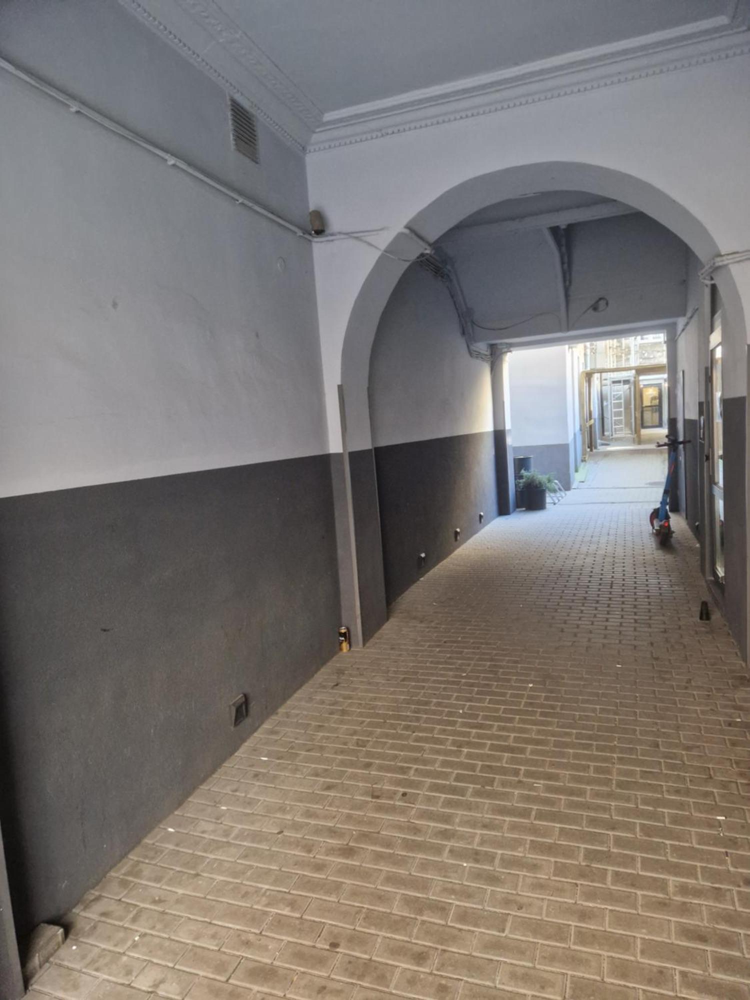 4b 45m2 Center Polwiejska 1st Floor *