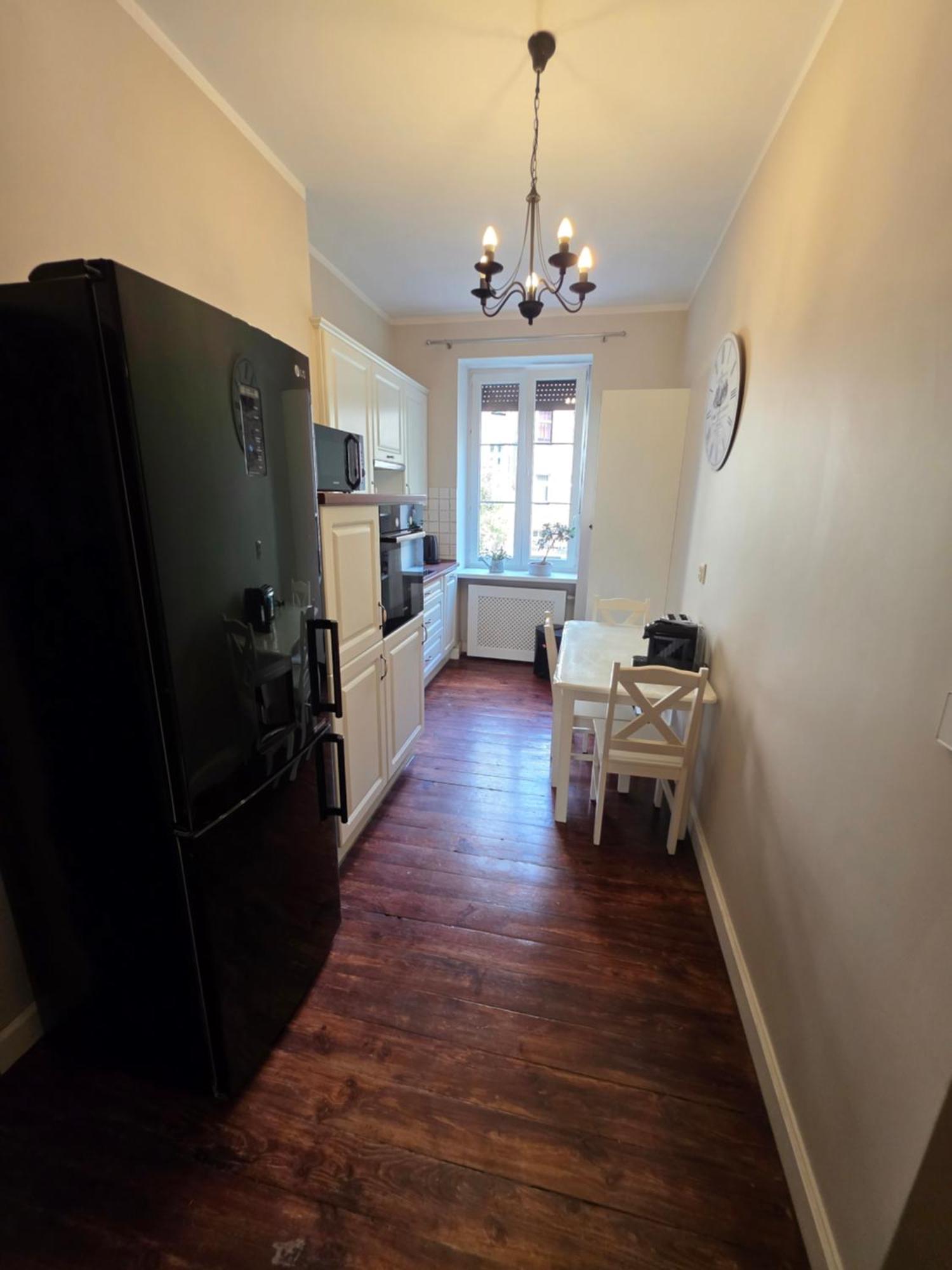 4b 45m2 Center Polwiejska 1st Floor