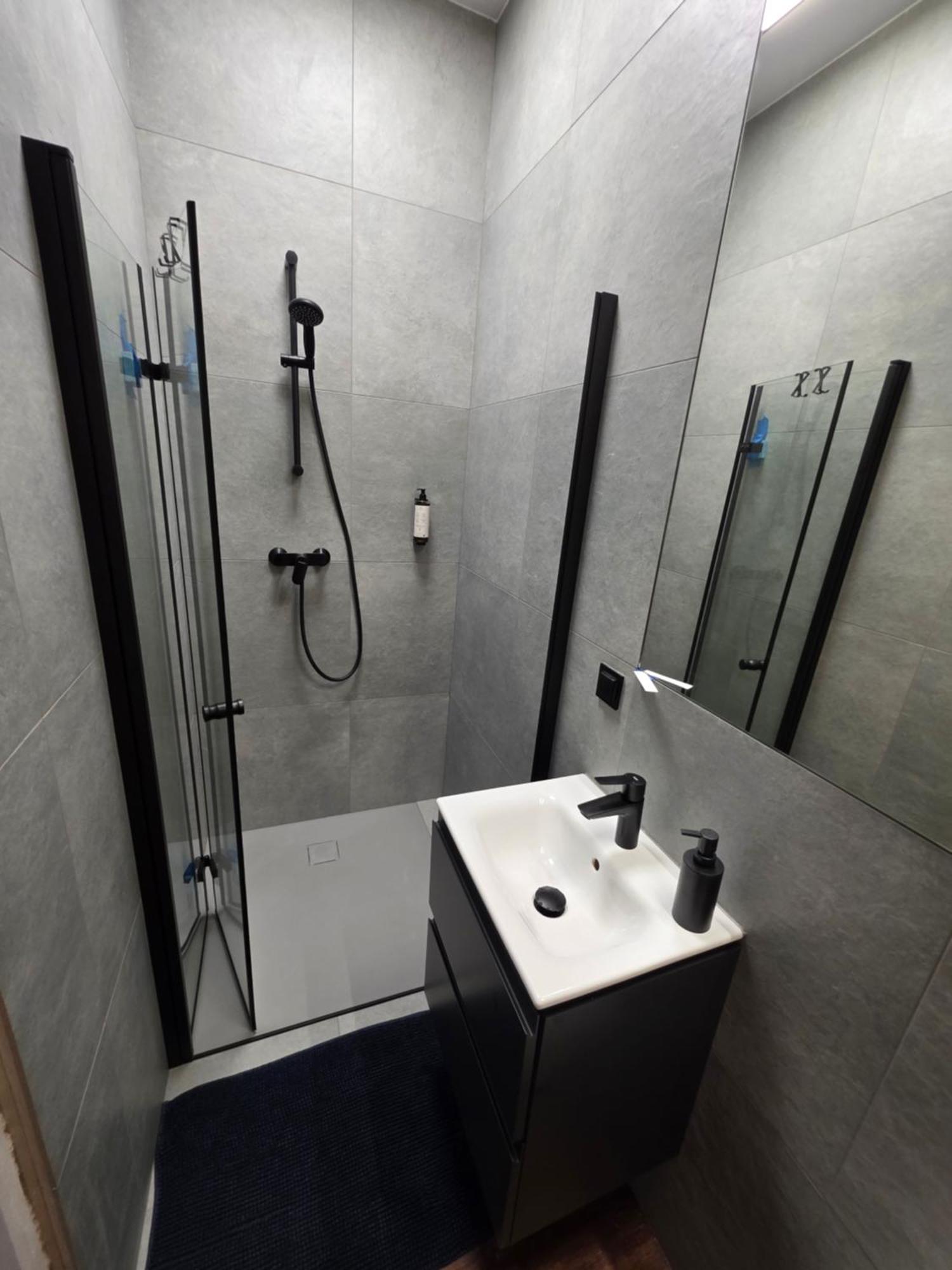 4b 45m2 Center Polwiejska 1st Floor *