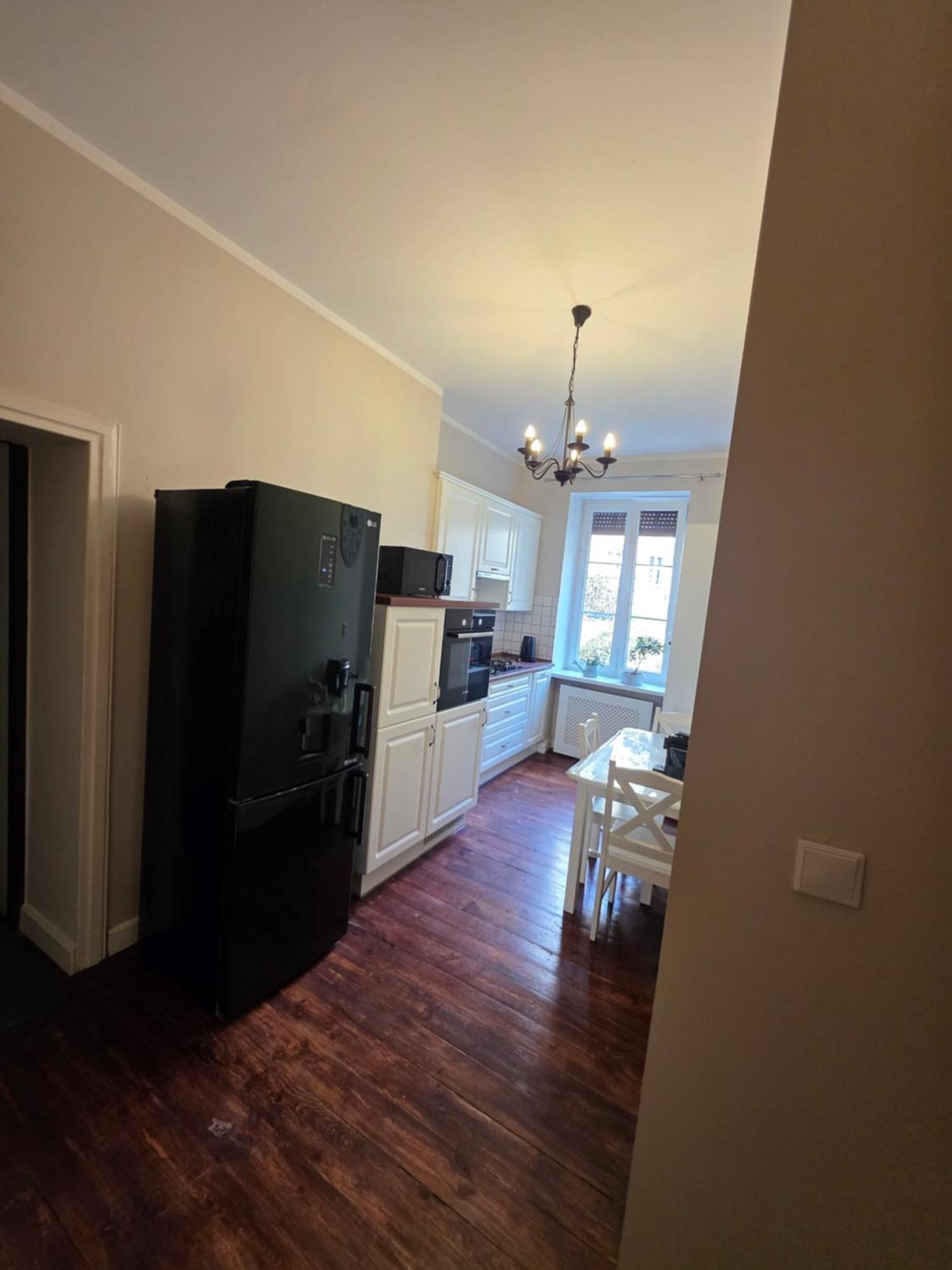 4b 45m2 Center Polwiejska 1st Floor